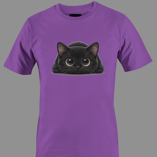 Dark purple t-shirt with a black cat with big eyes graphic 