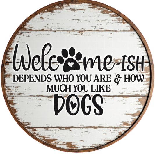Welcomish sign with paw prints