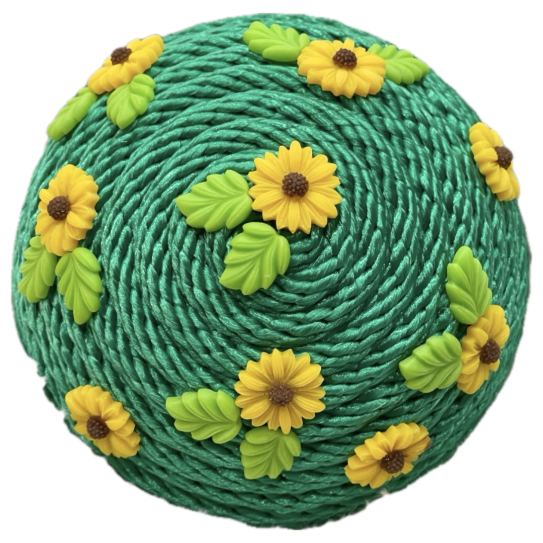 green rope round flower center with yellow daisies